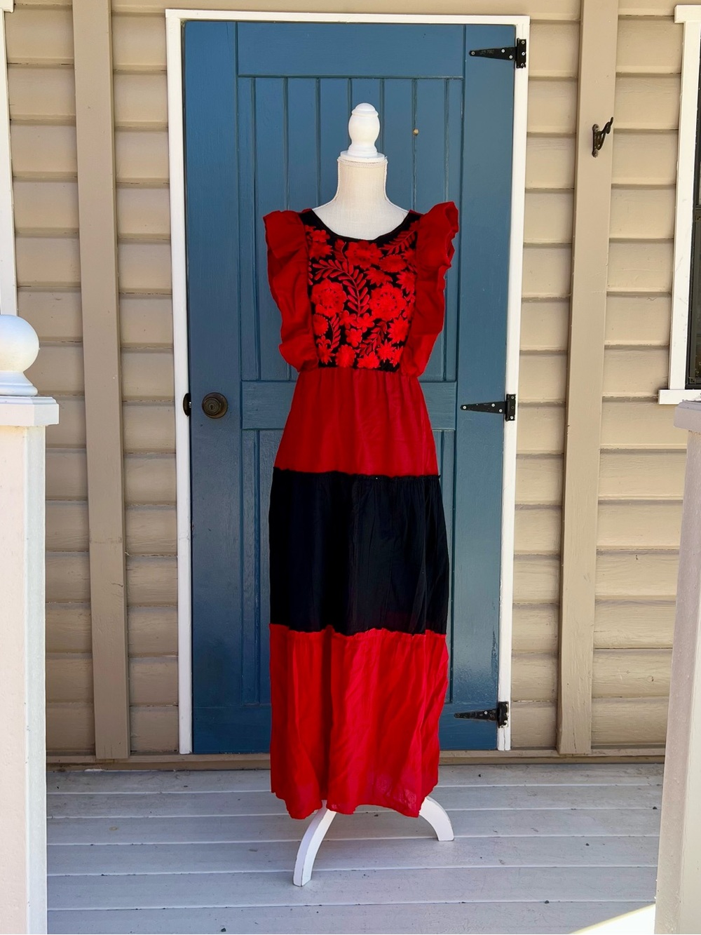 Authentic Mexican Folk Embroidered Tiered Maxi Dress Size Medium